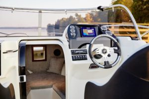 escapade-600-open-10