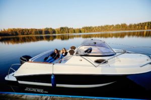 escapade-600-open-12