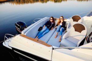 escapade-600-open-13