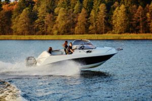 escapade-600-open-33